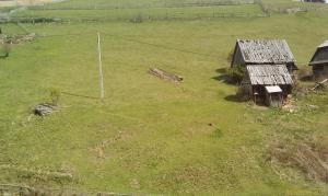 Vand teren intravilan in Muntele Baisorii
