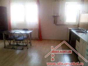 INCHIRIEM APARTAMENT LA MANSARDA,   cartier VALEA AURIE