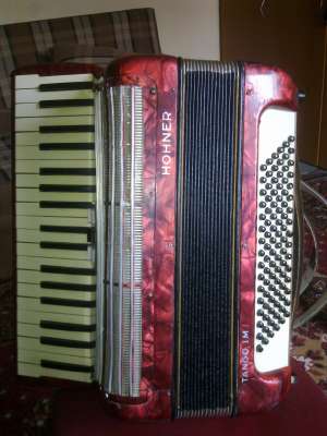 Acordeon HOHNER
