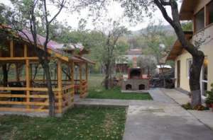 Pensiune Casa codescu turism buzau chiojdu cazare
