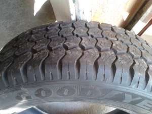 cauciucuri goodyear 215/60/17 c