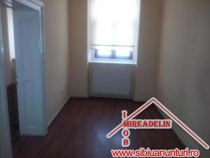 VINDEM APARTAMENT 3 CAMERE,   LA CASA,   ULTRACENTRAL