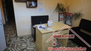 INCHIRIEZ CABINET STOMATOLOGIC,   ZONA GARII