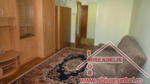 INCHIRIEZ APARTAMENT 2 CAMERE,   STRAND
