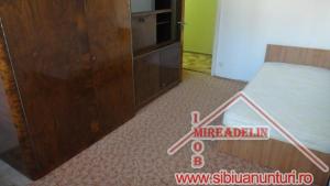 INCHIRIEZ APARTAMENT 2 CAMERE,   STRAND