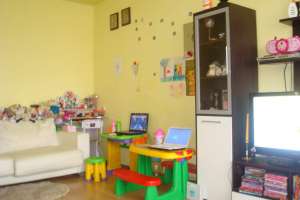 Apartament cu 3 camere - zona Obor