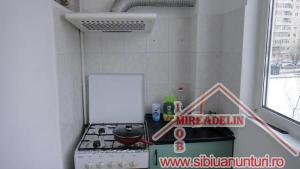 INCHIRIEM APARTAMENT 2 CAMERE,   Strada N. IORGA