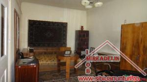 INCHIRIEZ APARTAMENT LA CASA,   2 CAMERE,   ULTRACENTRAL