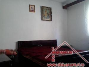 INCHIRIEZ APARTAMENT 4 CAMERE,   MARAMURESULUI