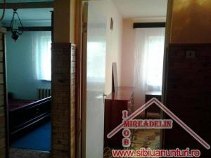 INCHIRIEZ APARTAMENT 4 CAMERE,   MARAMURESULUI