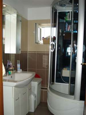Apartament in bloc - 3 camere - zona Sebastian