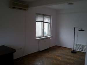 Zona Basarabia -Apartament in bloc - 2 camere