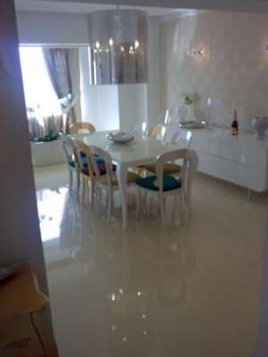 Zona Unirii-Apartament in bloc