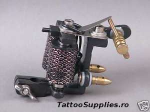 Aparate tattoo si piercinguri