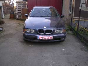 vand sau schimb bmw