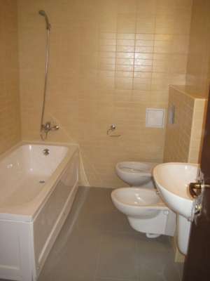 Apartament in bloc - 4 camere - zona Tei