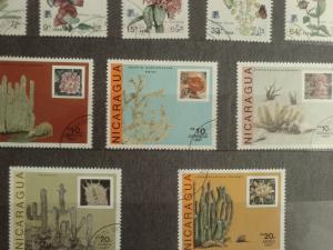 Catalog cu timbre flori si insecte