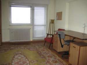 Apartament in bloc - decomandat - zona Izvor