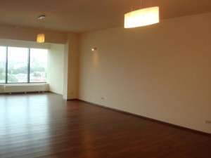 Apartament cu 3 camere - Plevnei