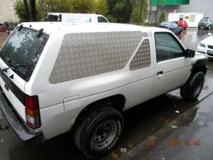 nissan terrano1