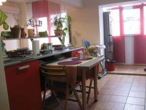 Apartament cu 3 camere - 1 Mai