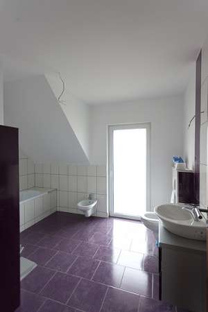 Vand casa tip duplex