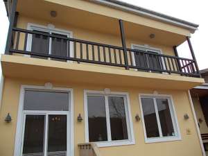 Vila (P) - zona  Bucurestii Noi