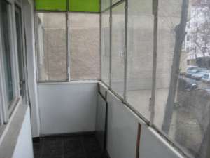 Apartament in bloc  3 camere zona Titulescu