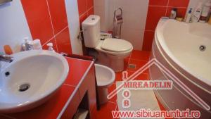 VAND APARTAMENT 3 CAMERE,   STRAND