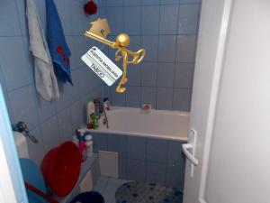 Apartament cu 2 camere ,   zona Ciresica