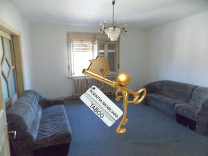 Apartament cu 3 camere . la casa ,   Stefan cel Mare