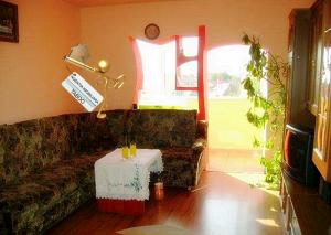 Apartament cu 4 camere ,   zona Lazaret