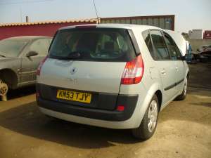 dezmembrez renault scenic 2004 1.9 dci 120 cp