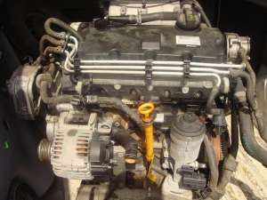 Dezmembrez VW CADDY 2007