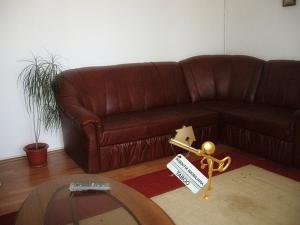 Se vinde un apartament cu 2 camere ,   zona Terezian