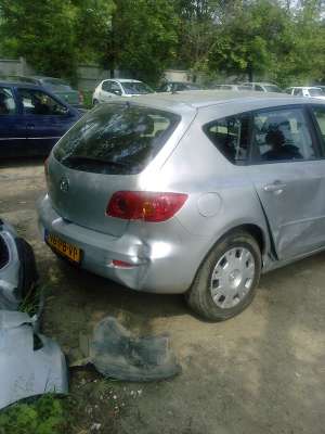 VAND MAZDA 3 avariata