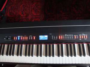 pian digital rolland fp-7