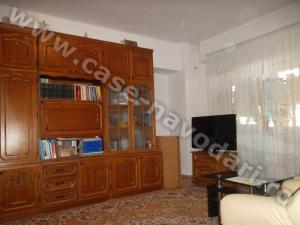 Vanzare apartament central in Navodari