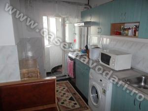 Vanzare apartament central in Navodari