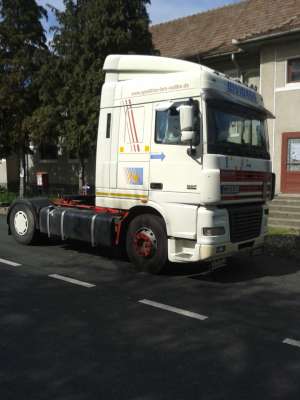 VAND CAMION DAF ,  TRANSPORT INTERNATIONAL MARFURI ,  AN 2004 ,  CP 430 ,  STARE IMPECABILA