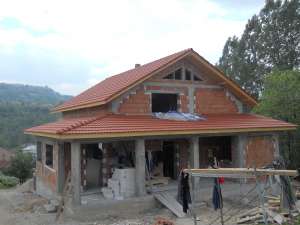 constructi case, spatii comerciale