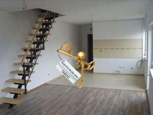 Se vinde un apartament cu 3 camere ,  la mansarda