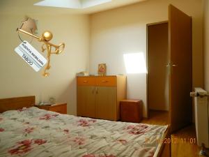 Apartament cu 4 camere ,   la mansarda