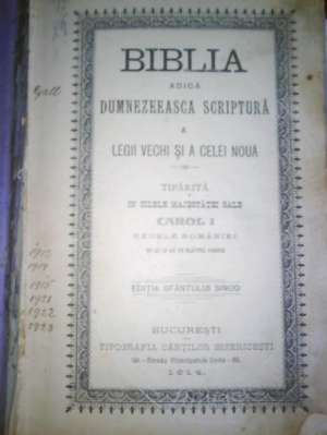 Vand BIBLIE veche de 100 ani