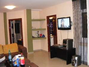 Vand apartament pe Calea Calarasi nr 81