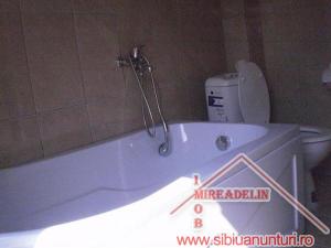 INCHIRIEZ APARTAMENT 2 CAMERE,   LA MANSARDA,   TEREZIAN