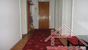 INCHIRIEZ APARTAMENT 2 CAMERE,  STRAND