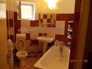 Casa Lux,   vinde apartament 3 camere,   Nicolina2