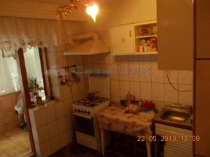 Casa Lux,   vinde apartament 3 camere in Nicolina