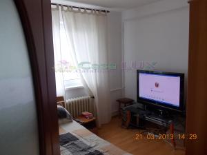 Casa Lux,   vinde apartament 2 camere,   zona Mircea cel Batran